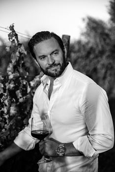 Winemaker, Mason Revelette